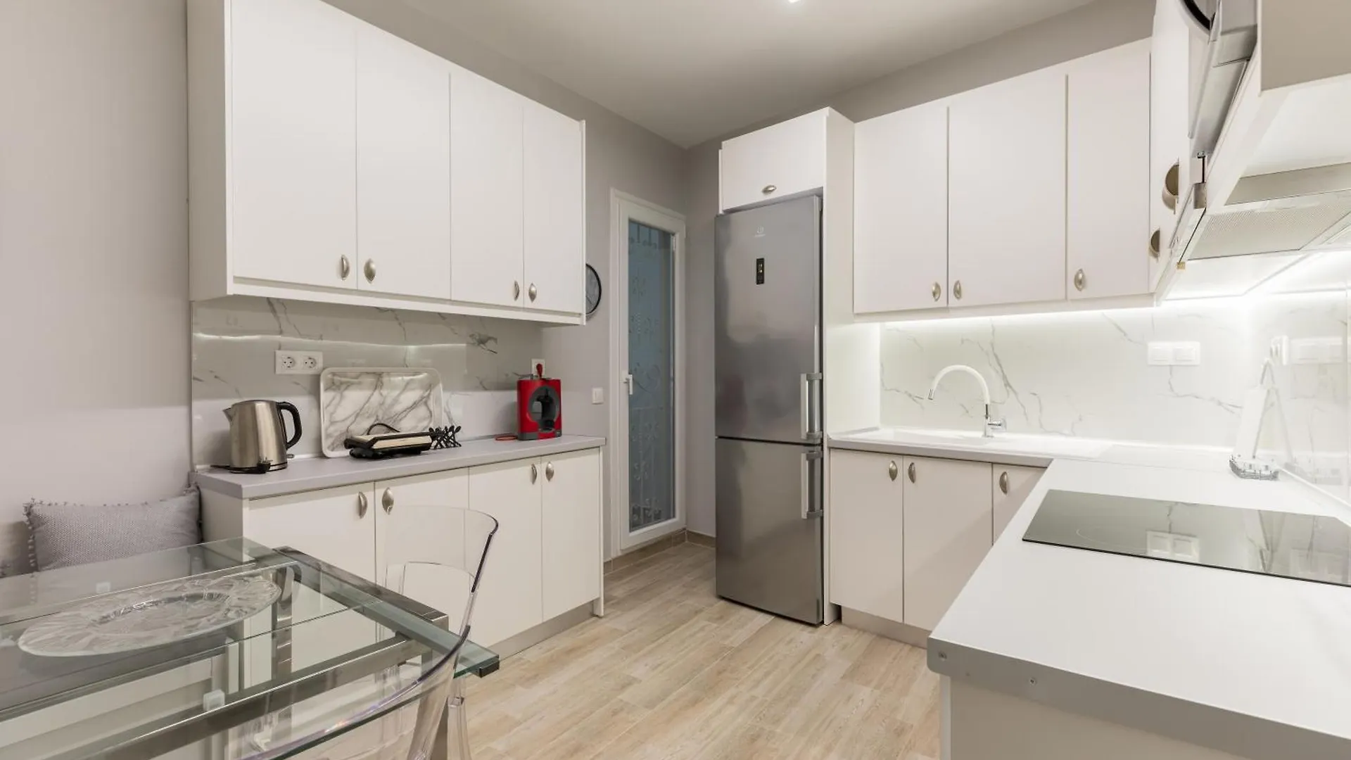 Etoile By Halu!, Chic Apartment In The Center Thessaloniki