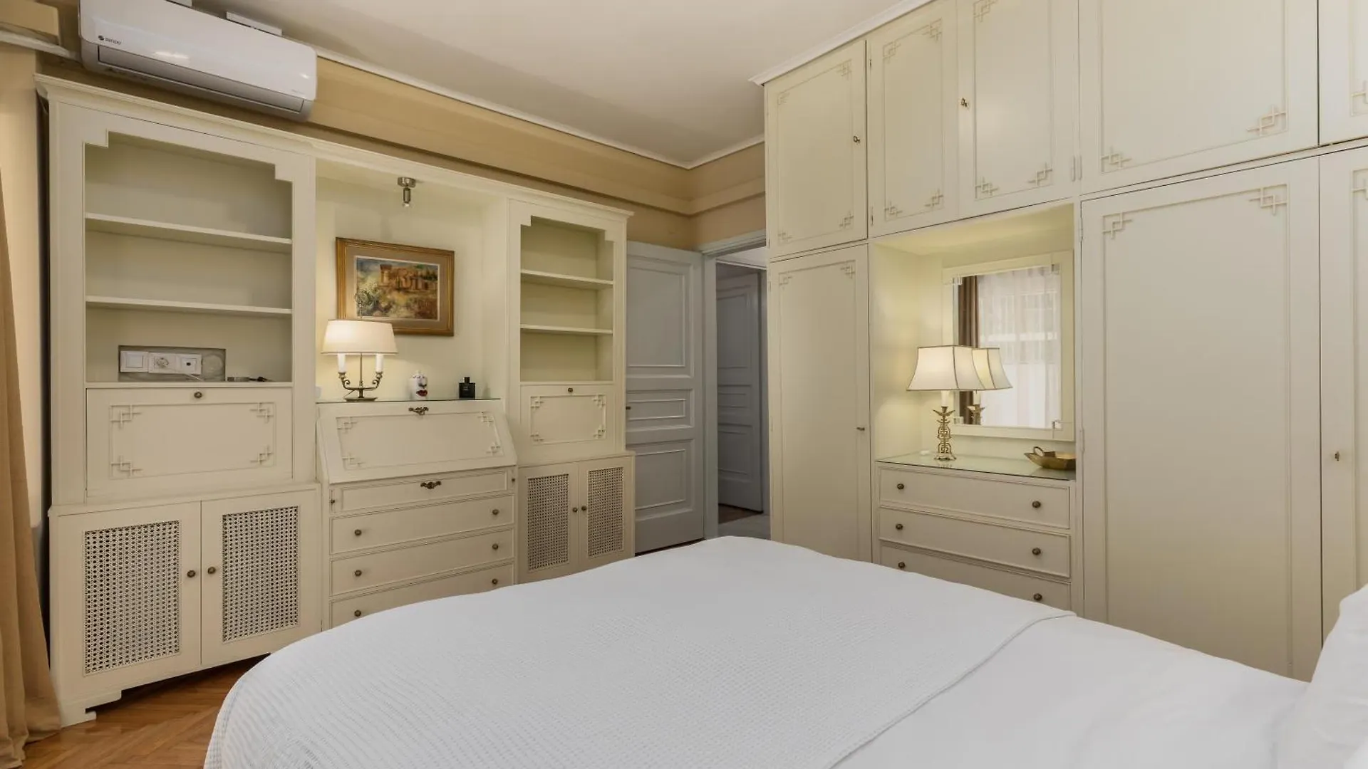 Etoile By Halu!, Chic Apartment In The Center Thessaloniki 0*,  Greece