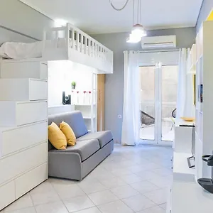 Διαμέρισμα #pineapple Studio By Halu!, Θεσσαλονίκη